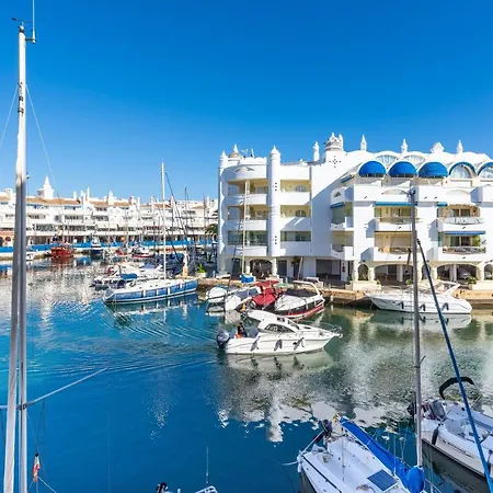 アパート Wintowinrentals De Lujo En Medio De Puerto Marina. ベナルマデナ