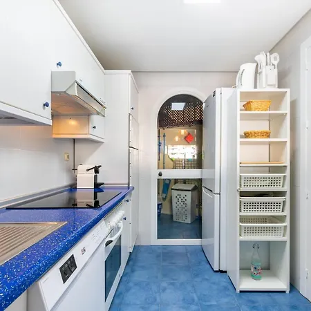 Wintowinrentals De Lujo En Medio De Puerto Marina. Apartment *
